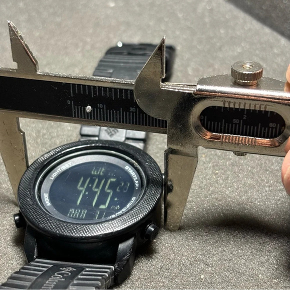 Columbia Digital Watch CT010 J11 Blavk Ruber Straps Working New Battery - Picture 5 of 6